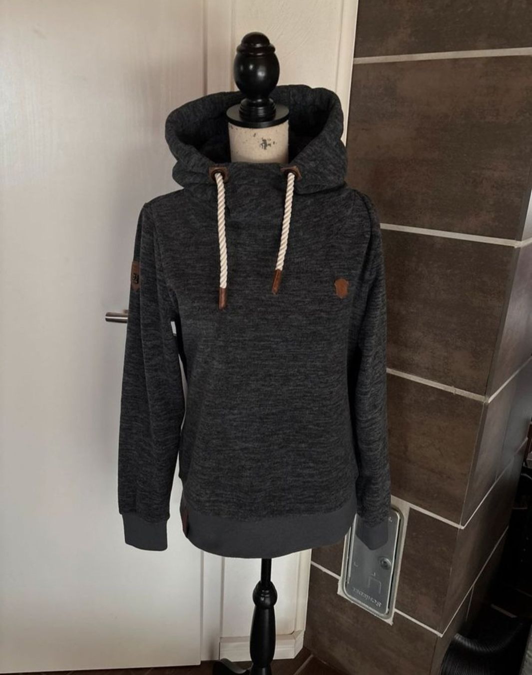 Naketano Pullover & Sweatshirts: Naketano Fleecepullover schwarz Damen L – Neu (gemäss Beschreibung) aus Rheinau von inStyleSg