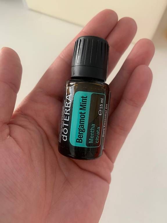 Oli essenziali: doTERRA Bergamot Mint 15ml – Nuovo e nell'imballaggio originale da Hochdorf venduto da Leccesina