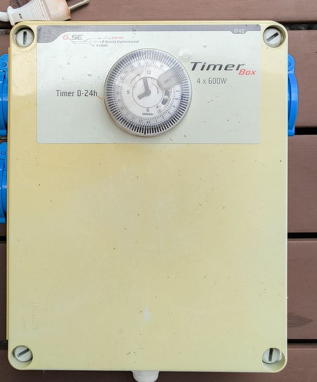 Alimentazione elettrica: Timer Box 4x 600W mit 24h Timer guter Zustand – Usato da märstetten venduto da jjelia
