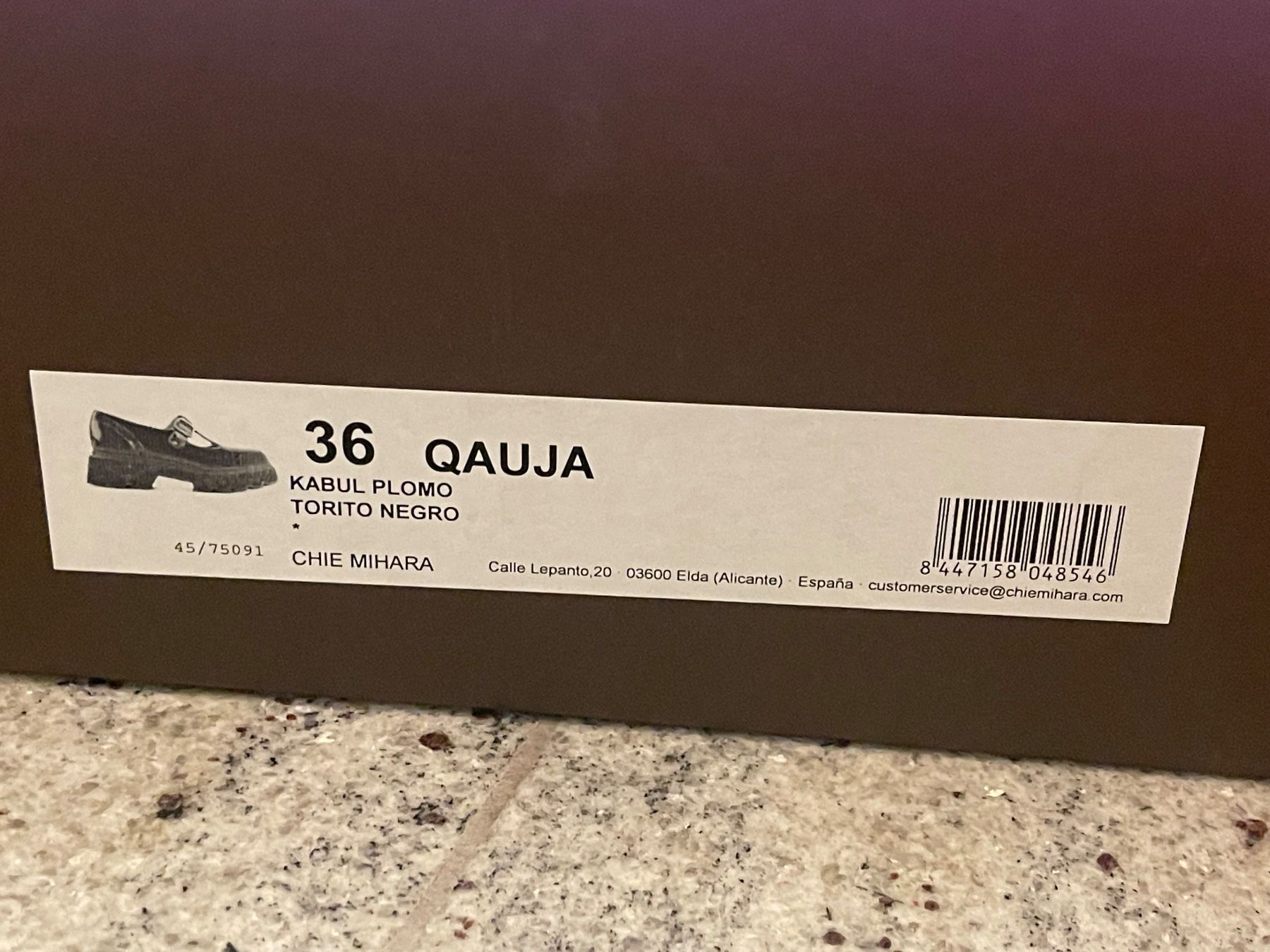 Chie Mihara Scarpe da donna: Chie Mihara Schuhe, Gr. 36, dunkel silber – Nuovo (secondo la descrizione) da Rüschlikon venduto da bur_7r8m 9