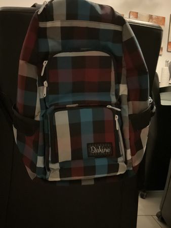 Schulrucksack Dakine kariert guter Zustand