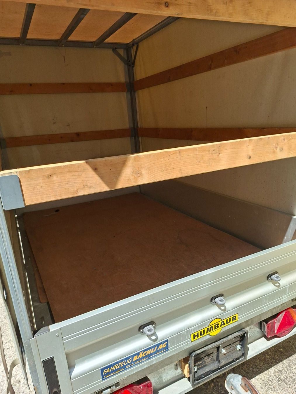 Humbaur Anhänger: Anhänger wie neu Innenmasse LBH 2.3 m 1.40 m 1.6 M – Gebraucht aus Riniken von donpedro59 2