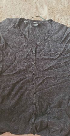 Yorn Strickjacke 100% Kaschmir Grösse 46 dunkelgrau