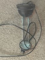 Tischlampe abzugeben