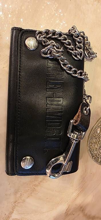 Harley-Davidson Portafogli: Harley Davidson Echt Leder Geldbeutel – Usato da Kaufdorf venduto da Nati-Nati 1