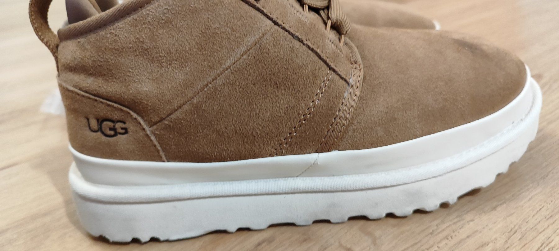 Ugg Chaussures hommes: UGG Schuhe – Neuf (Voir description) à Chur par djovanna 1