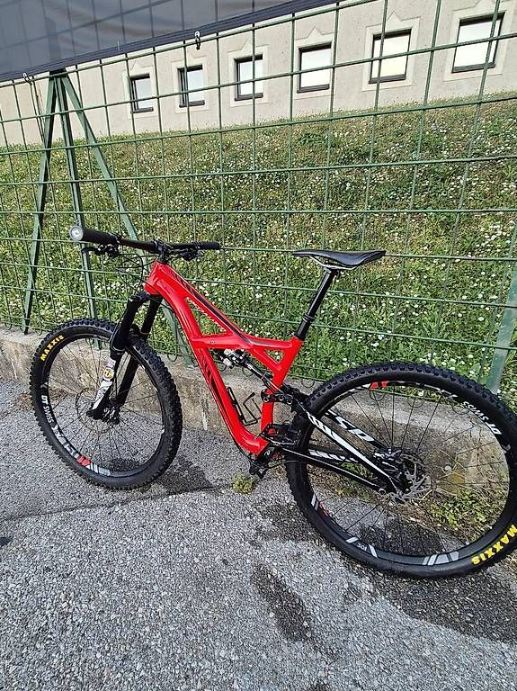 Specialized Biciclette: Specialized Enduro 2017 – Usato da Lugano venduto da ant_z752