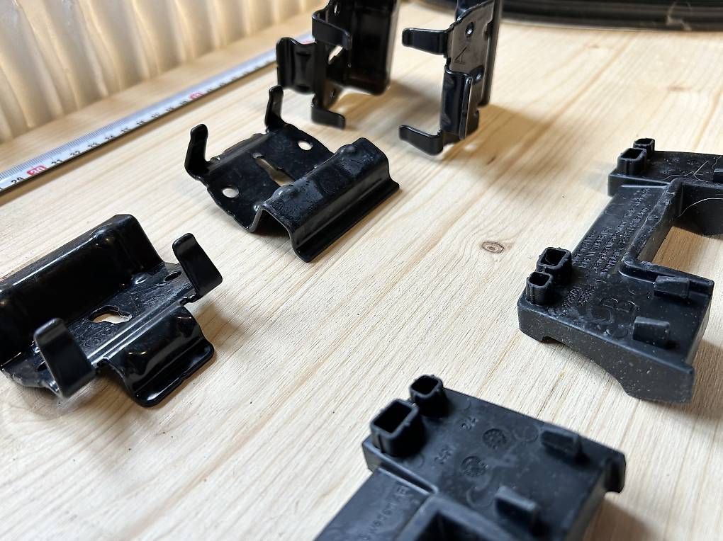 Portapacchi: Thule Dachträger Halterungen   – Usato da St. Gallen venduto da chr_83 1