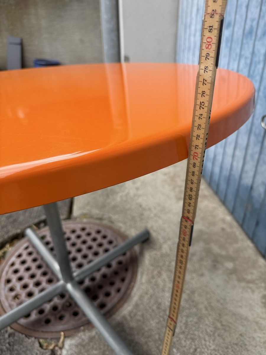 Tische: Runder Gartentisch von BIGLA, orange, Durchmesser 100cm – Gebraucht aus Lyss von nekoreh 4