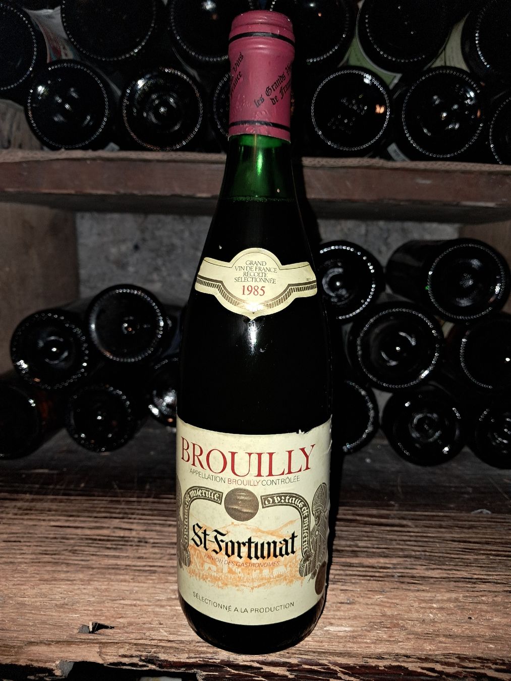 Vino: Brouilly 1985 "St Fortunat" – Nuovo e nell'imballaggio originale da Le locle venduto da juliensaran