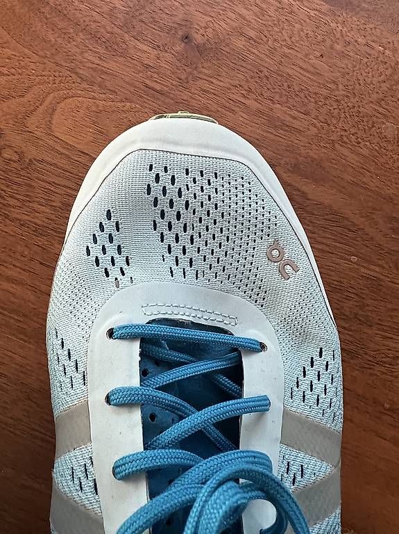 On Damenschuhe: On Cloud Sneakers Grösse 38.5 – Gebraucht aus Arlesheim von FS_79 3