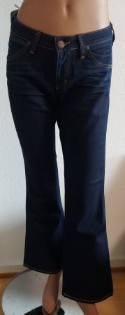 Neue Wrangler Damen Jeans Eve Flare Gr. 29 / 32