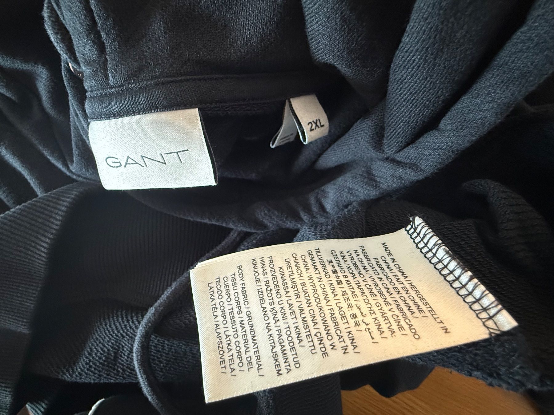 Gant Maglioni & Felpe: GANT Hoodie Bundle 3x Schwarz Gr. 2XL – Usato da Basel venduto da Rouge. 6