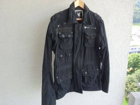 JACKE ** NEU ** VIELE TASCHEN