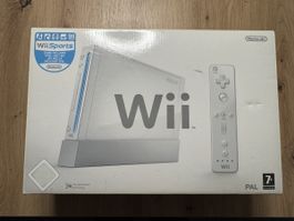 Nintendo Wii Konsole weiss mit Wii Sports in OVP 