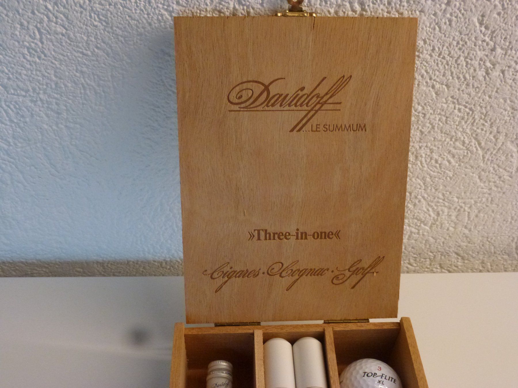Mazze & Set: Davidoff Golf Geschenkset/Feuerzeug, Konvolut – Nuovo e nell'imballaggio originale da Winkel venduto da wipendi 2