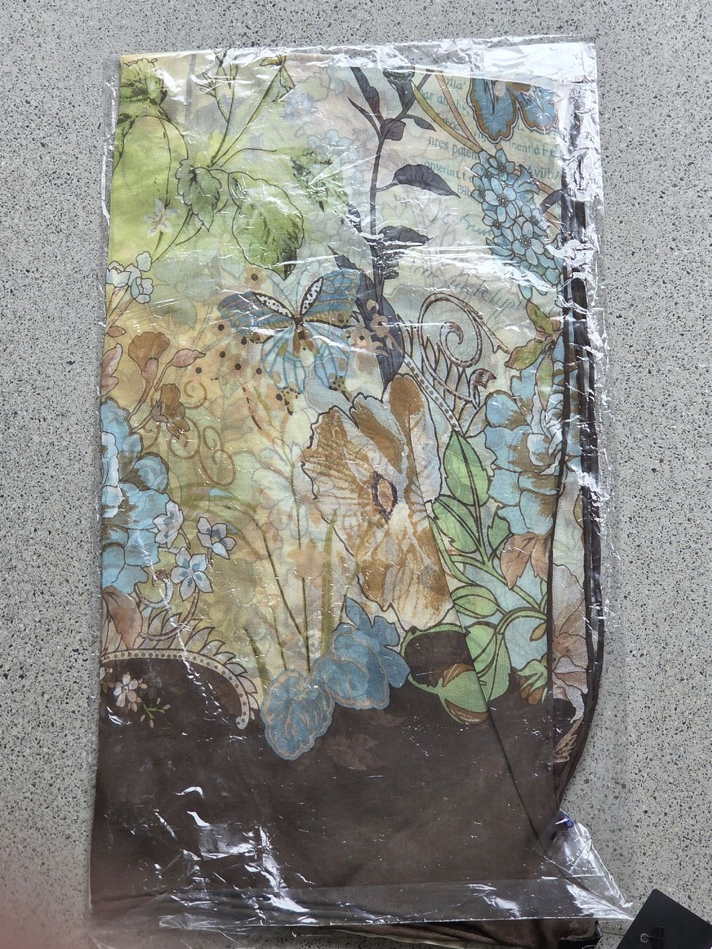Codello Foulard & Sciarpe: Seidenschal von Codello – Nuovo e nell'imballaggio originale da Frauenfeld venduto da Schenken-mit-Herz 3