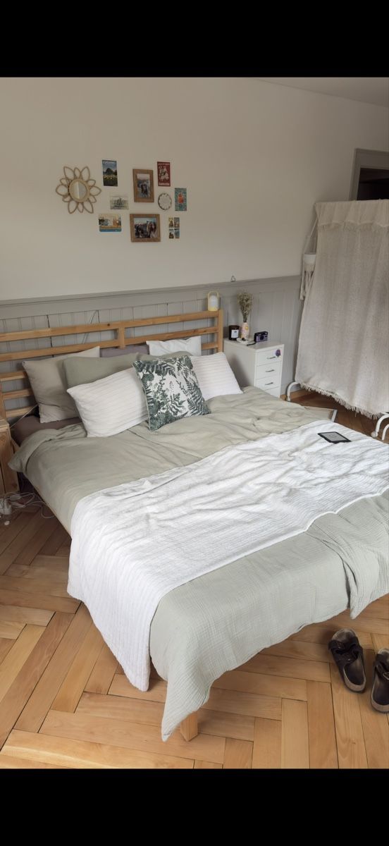 Ikea Letti: Bett 160 x 200 cm inkl. Matratzen – Usato da Altdorf UR venduto da sjk_jz2s 1