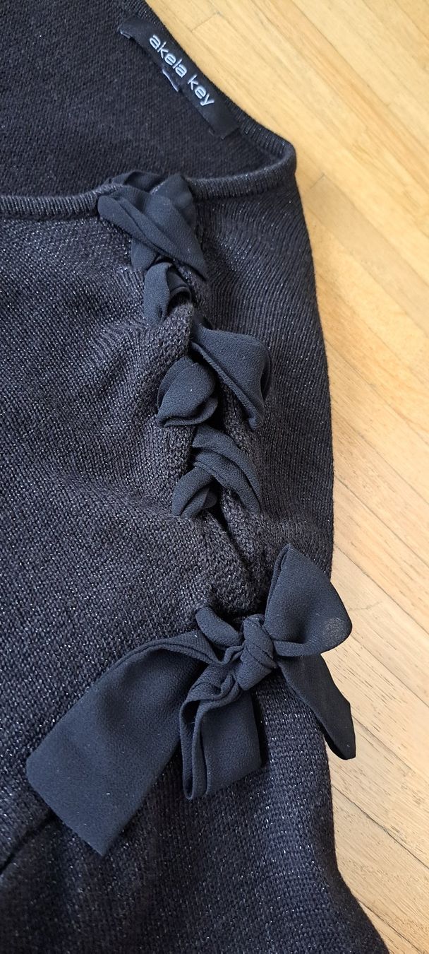 Vestiti: Elégante robe noire Akela Key – Nuovo (secondo la descrizione) da Le Mont-sur-Lausanne venduto da olatiu 3