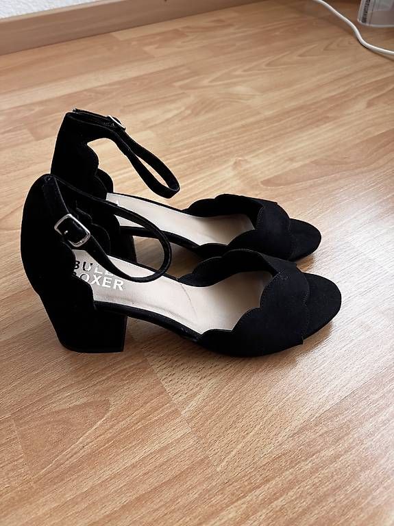Scarpe da donna: Damenschuhe Marke Bull Boxer Gr. 39 – Usato da Weinfelden venduto da Irishtinker 1