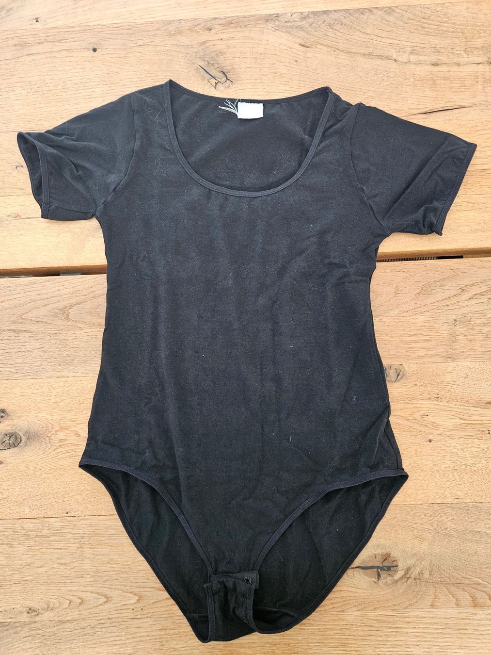 Top: Body kurzarm schwarz Damen Grösse S – Usato da Liestal venduto da corneb