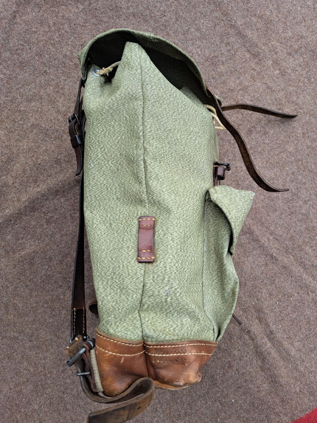Schweizer Armee Rucksäcke: schweizer Armeerucksack "Salt&Pepper" – Gebraucht aus Zufikon von olinielsen 5