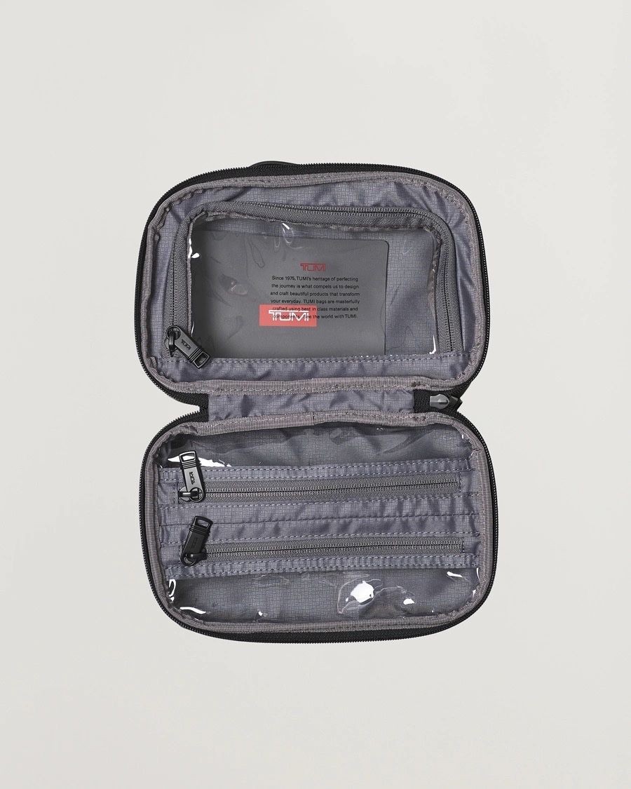 Tumi Borse: TUMI Alpha 3 Split Travel Kit dark gray CHF 175 – Nuovo (secondo la descrizione) da Unterseen venduto da SONY-CoolGo 5