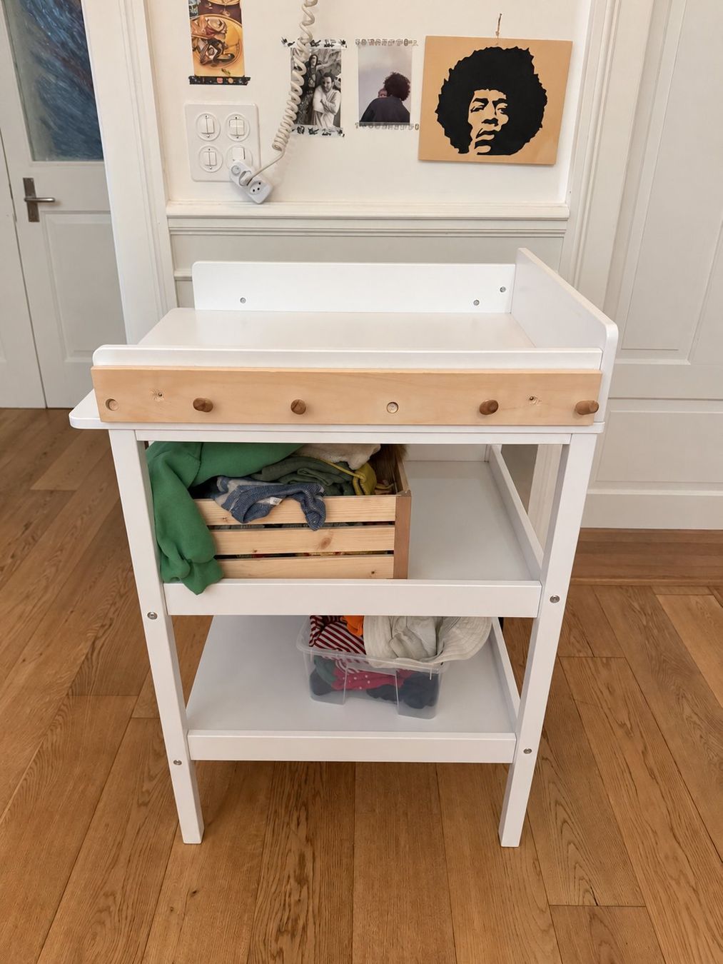 Ikea Fasciatoi & Accessori: GRATIS Ikea Wickelkommode weiss mit Ablagen – Usato da Zürich venduto da Palma85 1