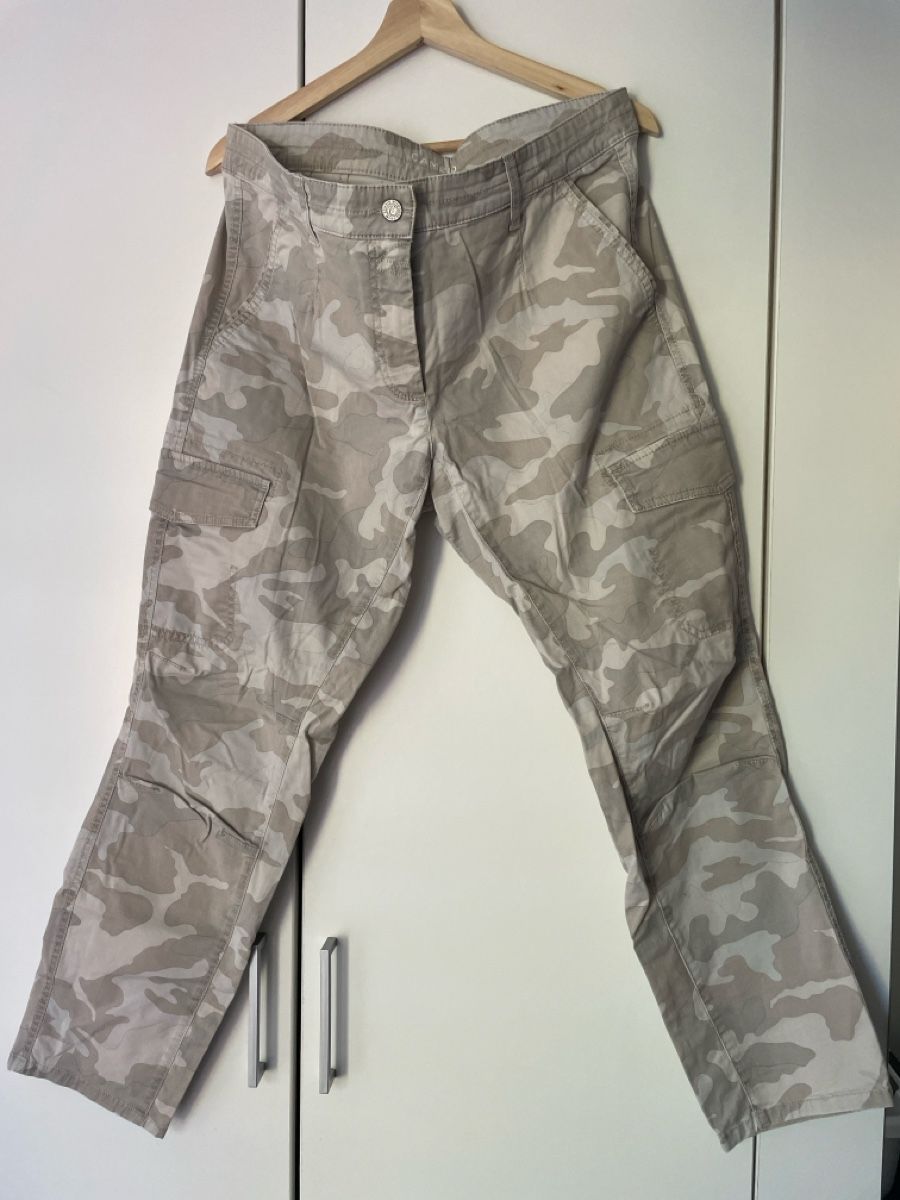Cambio Jeans: Pantalon cargo Cambio 42 – D'occasion à Montagny-la-Ville par Sissi-Sissi