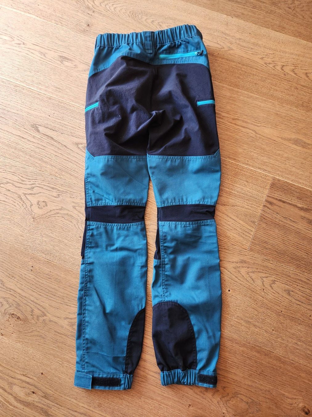 RevolutionRace Pantalons: Revolution Race Freizeithose Gr. M – D'occasion à Fanas par Rurero03 3