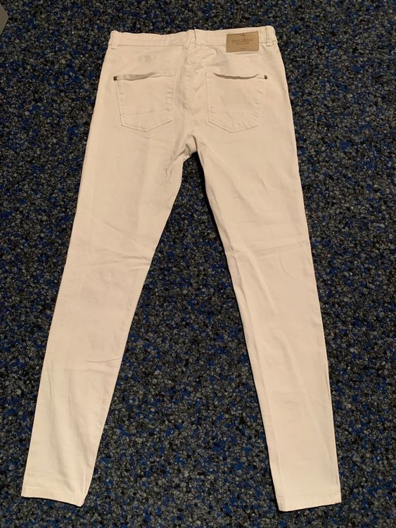 Jeans: Pull&Bear weisse Jeans W25 L30 – Gebraucht aus Aarau von REVIVI 2