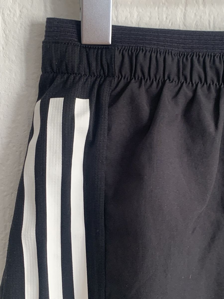 Adidas Pantaloni: Shorts Adidas noir taille XS – Nuovo (secondo la descrizione) da Lausanne venduto da Xiaoxi 4