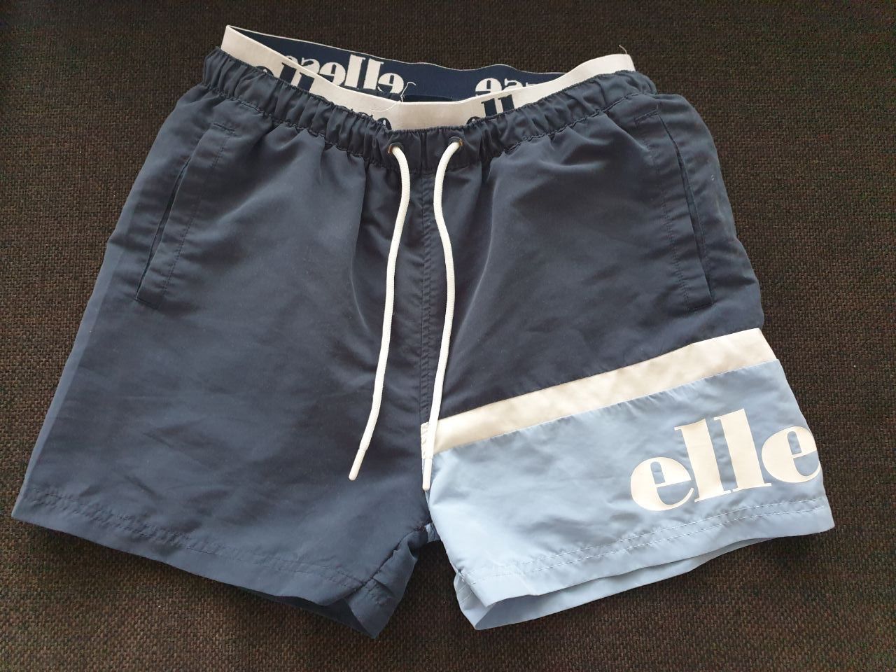 Ellesse Caleçons de bain: Badehose ellesse – D'occasion à Zürich par Iambarbara