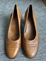 Vintage brown Leather pumps size 37