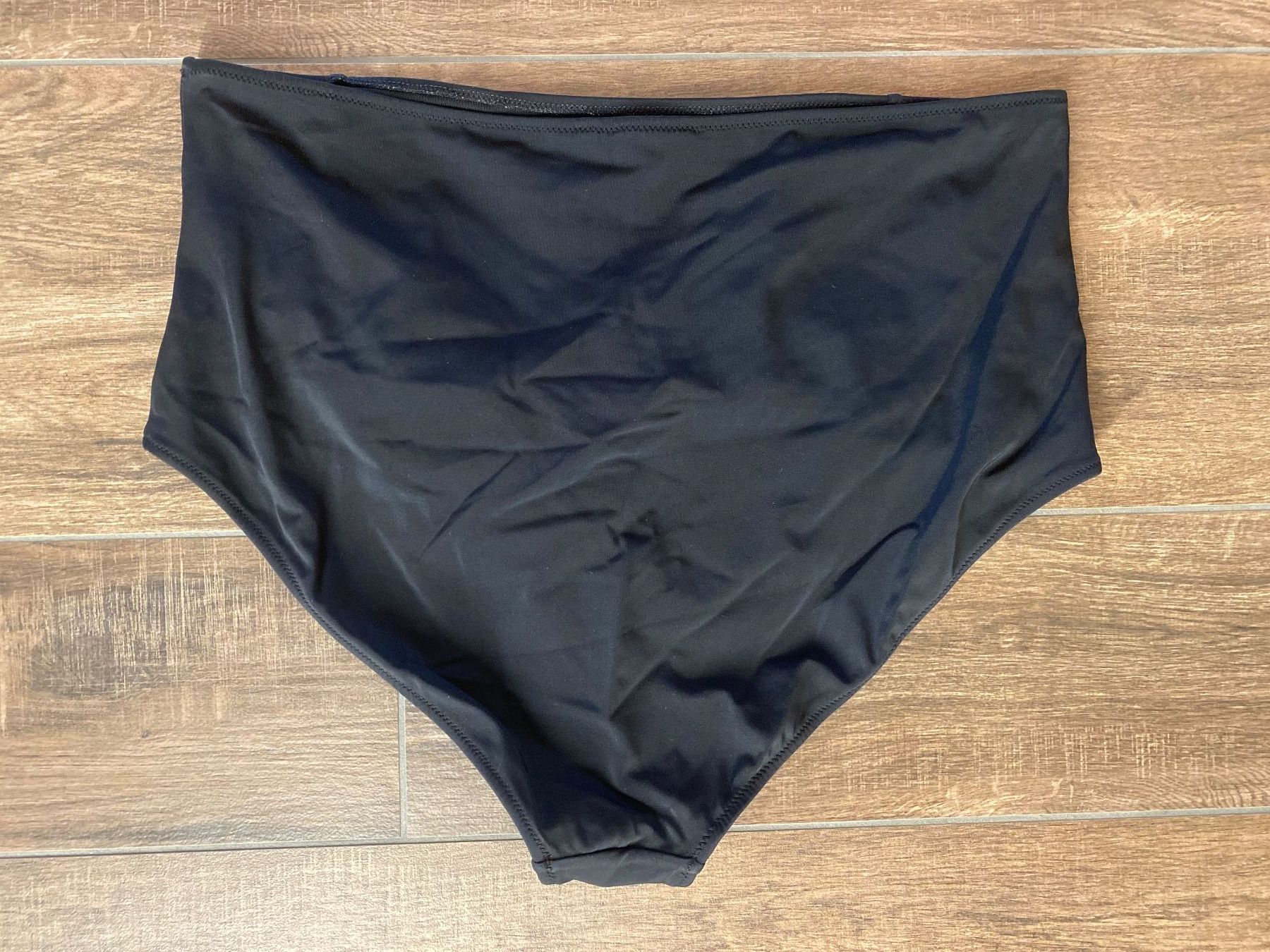 Costumi da bagno & Bikini: Zizzi Badehose schwarz mit Raffung Gr. 50 – Usato da Pratteln venduto da a23_j2gs 4