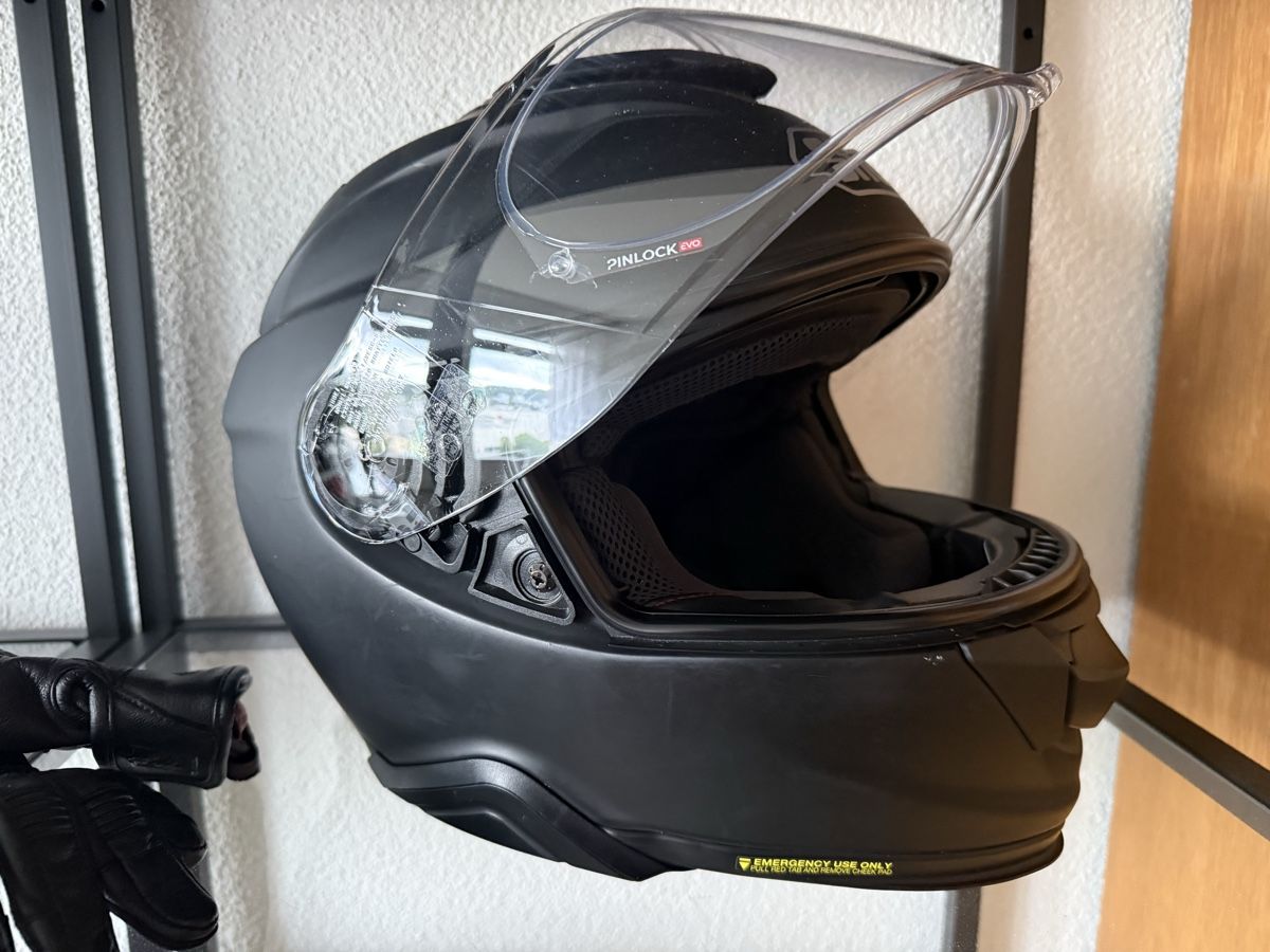 Shoei Caschi & visiere: Shoei GT Air 2 with Sena SRL2 Intercom – Usato da Zürich venduto da jav_7cpw