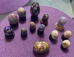 13 SAMMLER EIER, VERSCH. MATERIALIEN UND GRÖSSEN