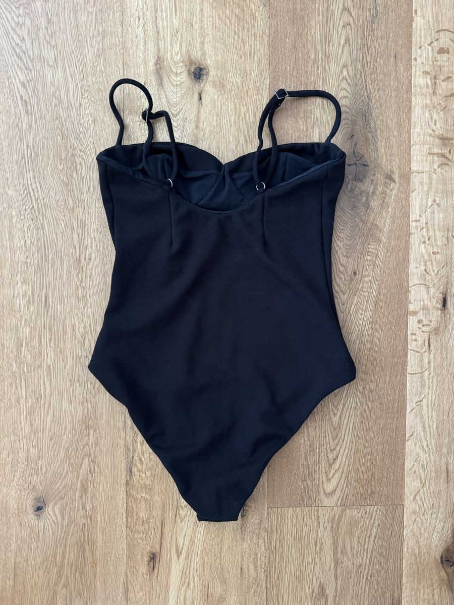 Costumi da bagno & Bikini: Haight Badeanzug, Gr. M – Usato da Interlaken venduto da fbnscl 1