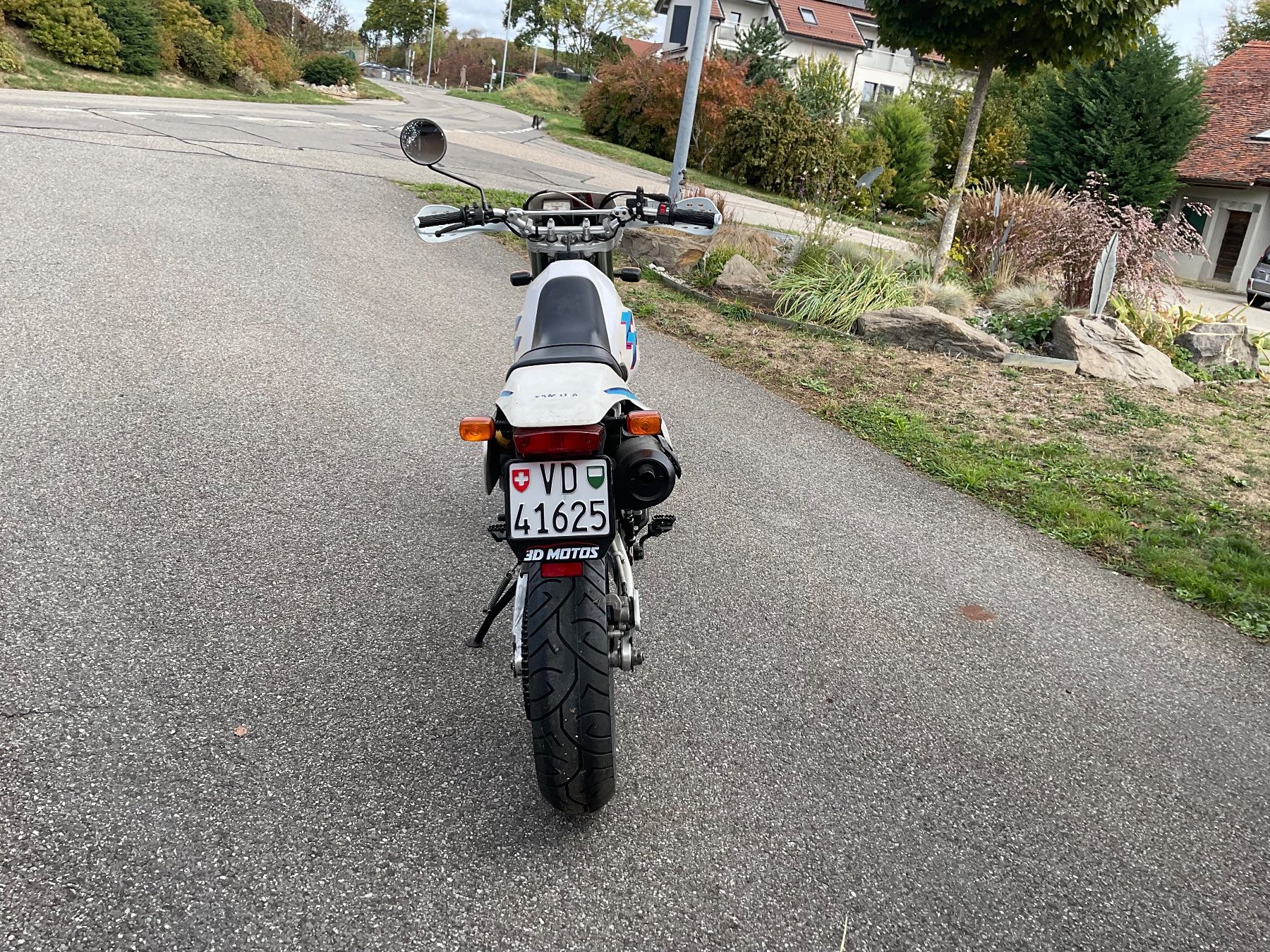 Yamaha Strada: Yamaha TT 600 – Usato da Bretigny-Morrens venduto da popoof 3