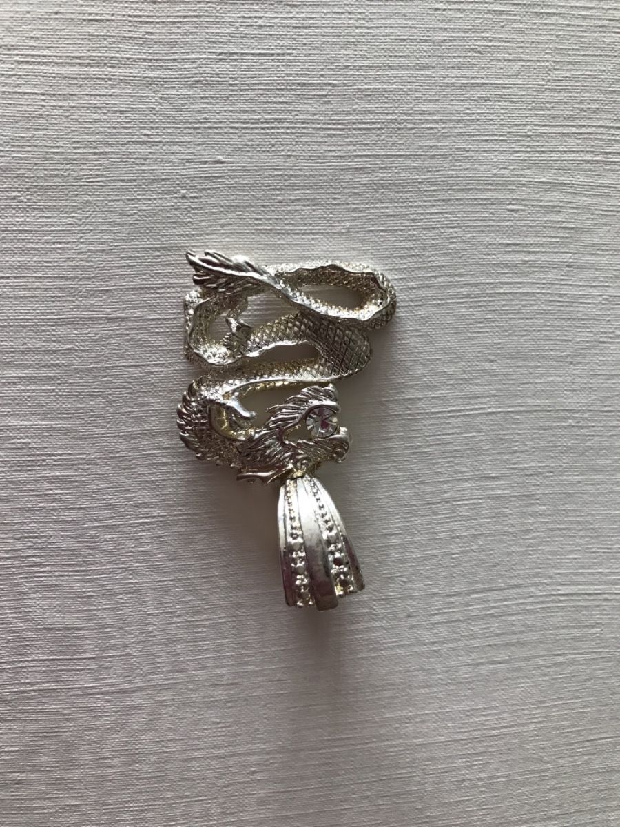 Pendentifs: Pendentif dragon  – D'occasion à Grimisuat par eliseba88 2