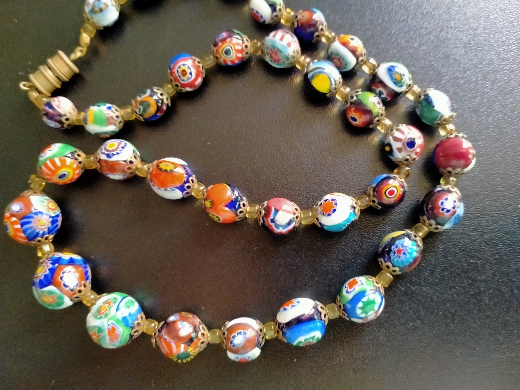 Catenine: Halskette Glasperlen Millefiori Perlen – Usato da Küssnacht am Rigi venduto da perlboote 3