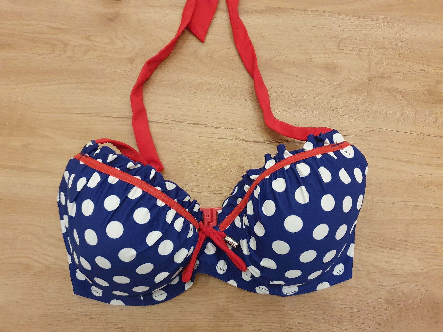 Costumi da bagno & Bikini: Bikini Pour Moi Oberteil 32 E, Hose UK 10 – Nuovo (secondo la descrizione) da Heinrichswil venduto da sabi2809 2