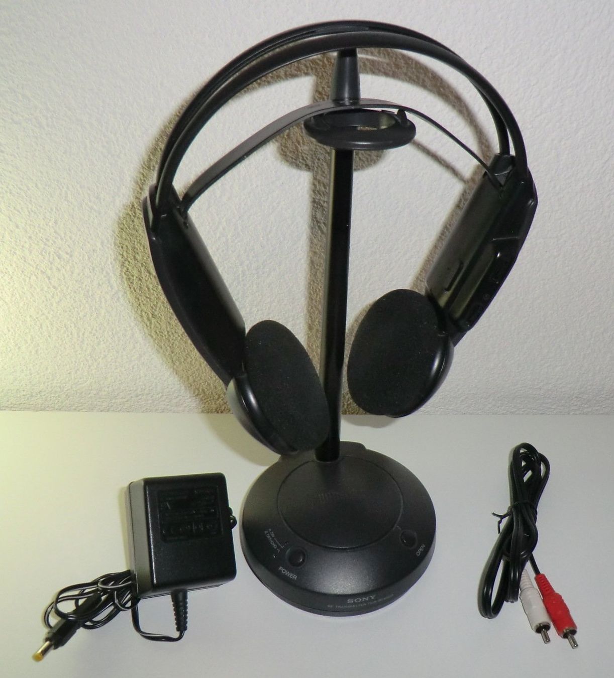 Sony Cuffie: Sony Wireless Kopfhörer aus den 1990ern, nicht Bluetooth – Usato da Kreuzlingen venduto da JefN.