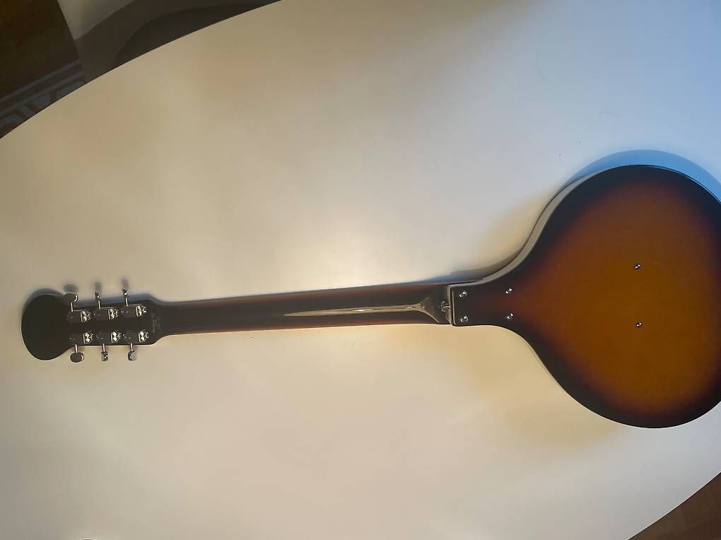 Musikinstrumente: Guitare Danelectro baby sitar – Gebraucht aus Bulle von Julienv 2