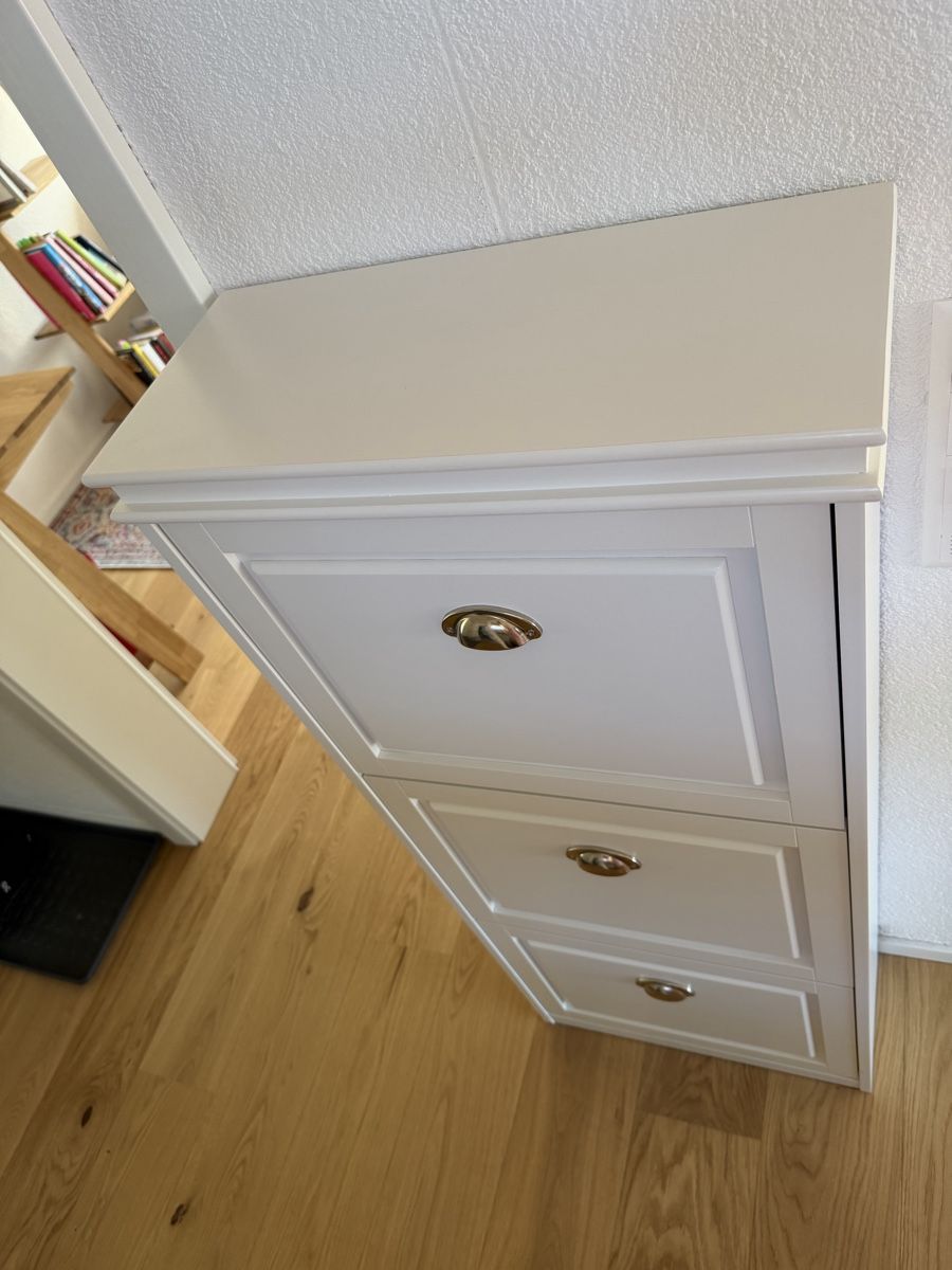 Porte manteau: Schuhschrank weiss – Neuf (Voir description) à Brienzwiler par robbie74 2