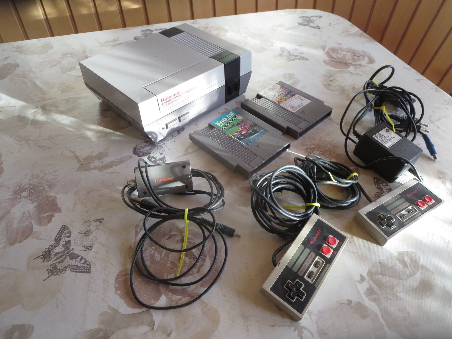 Nintendo Console: Nintendo Spielkonsole – Usato da Wolfhalden venduto da Quiria68