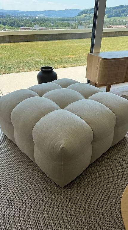 Sgabelli: Hocker beige Stoff praktisch wie neu – Usato da Oberentfelden venduto da Amorsa 1