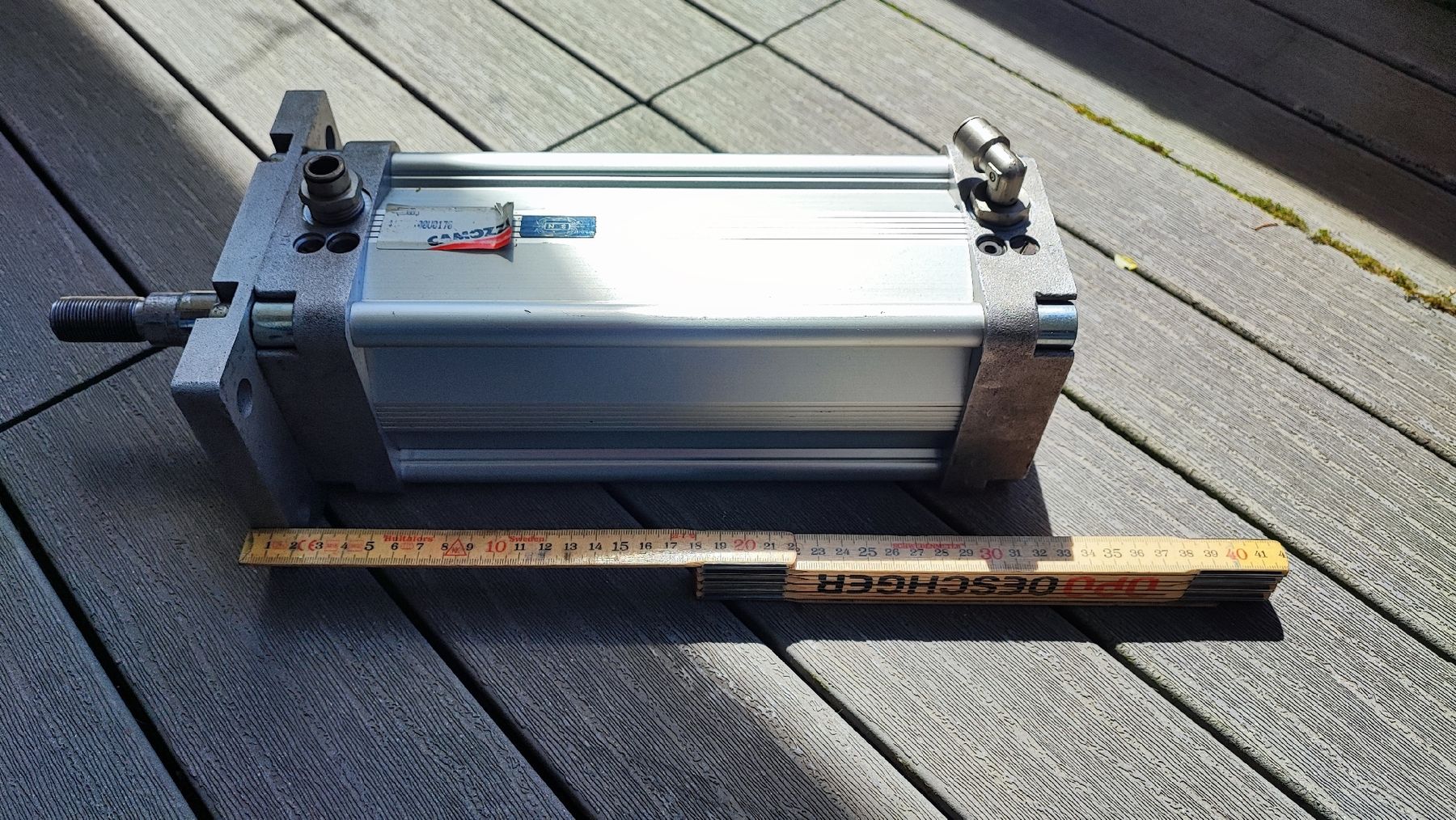 Altri prodotti elettronici: Pneumatik Zylinder – Usato da Rheinfelden venduto da Benji01 1