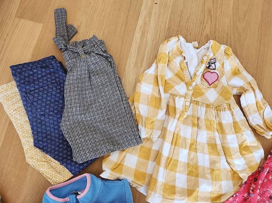 Kleiderpakete & -sets: Kleiderpaket Grösse 116 – Gebraucht aus Winterthur von kyubi 1