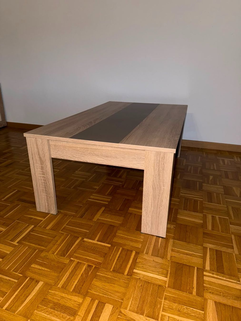Tables: Couchtisch 65x130x41h – D'occasion à Biel/Bienne par Zookeeper 1